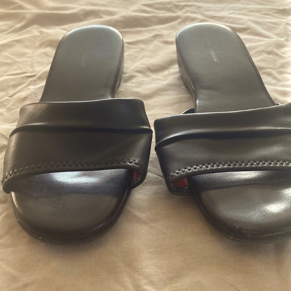 Daniel green comfy black 1 inch heel black ladies house shoes